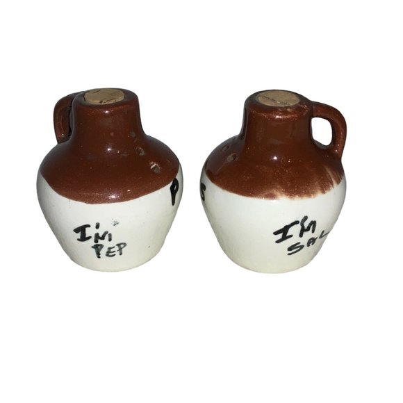 Kentucky  Moonshine Jug Salt Pepper Shaker Ceramic Set - Picture 1 of 4
